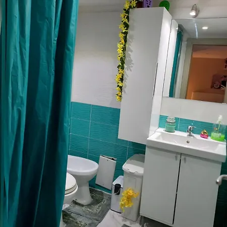 Mariangela A Toledo *